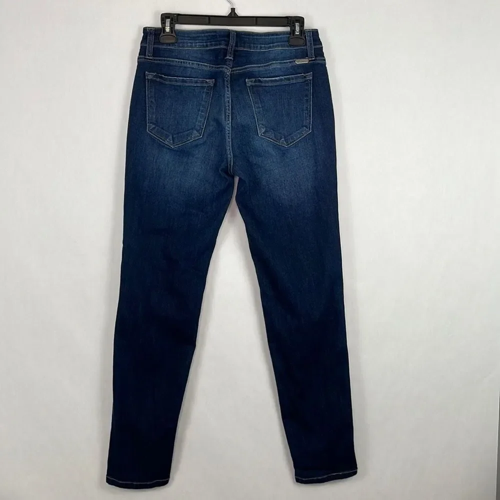 Kancan Jeans. Women’s Mid Rise Ultra Distressed Boyfriend Jeans. Size 29.